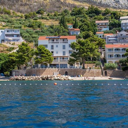 Apartments Villa Carica B&B ミミツェ エクステリア 写真