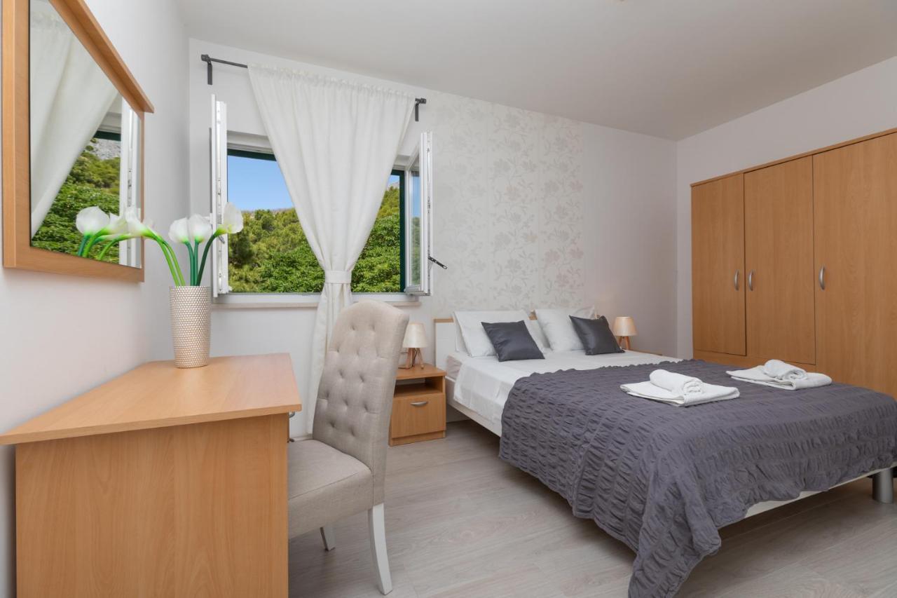 Apartments Villa Carica B&B ミミツェ エクステリア 写真