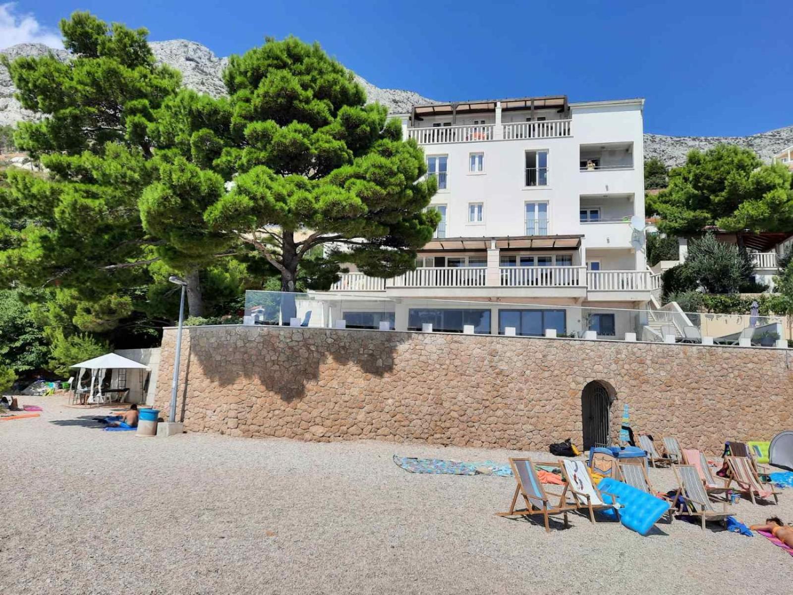 Apartments Villa Carica B&B ミミツェ エクステリア 写真